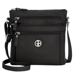 Giani Bernini
Pebble Crossbody Black